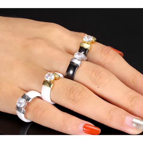 Queena Solitaire Engagement Ring for Women Sterling Silver  NEW Women’s 1 Carat 5A CZ Ceramic Gold Plated Ring‎ Size 7